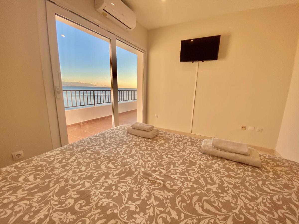 Apartamentos Turisticos Castillo Del Vigia Торремолинос Экстерьер фото