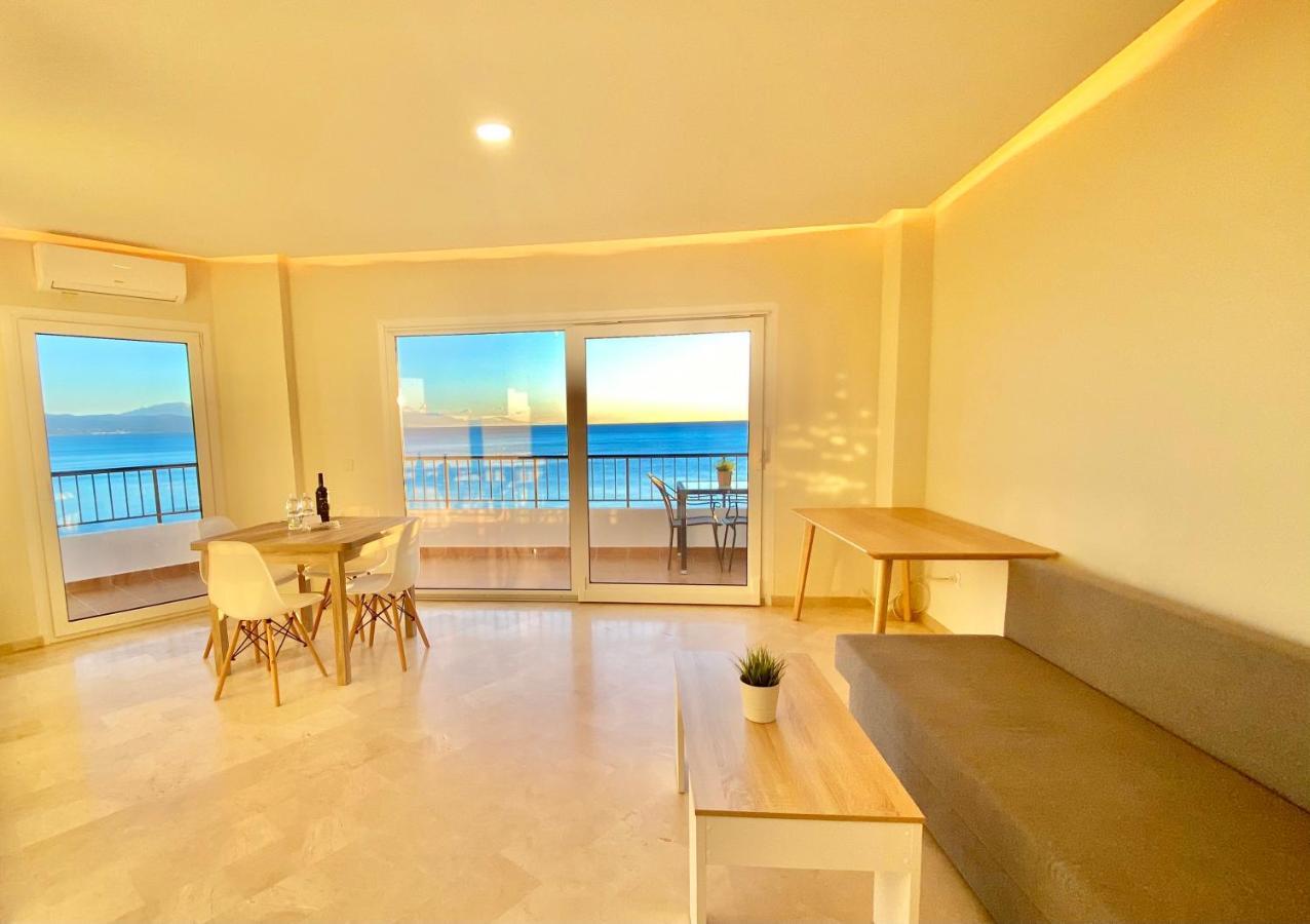 Apartamentos Turisticos Castillo Del Vigia Торремолинос Экстерьер фото